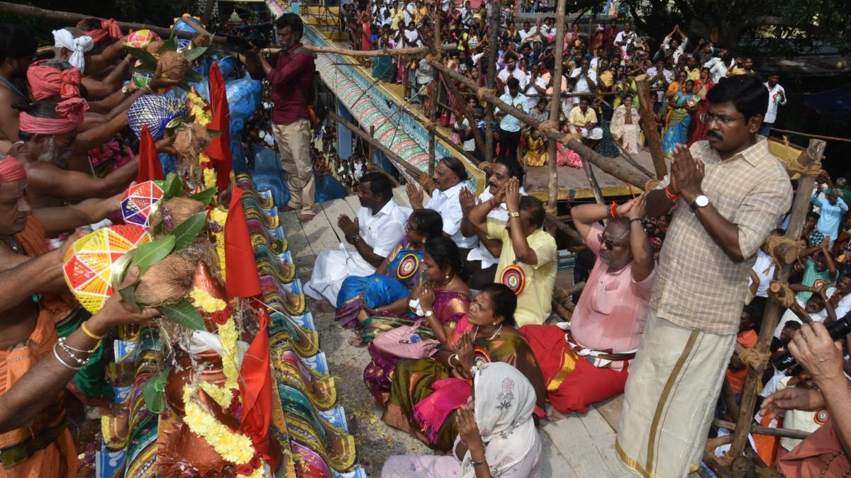 Consecration Of Thiruvakkarai Chandramouleeswarar Temple Performed At